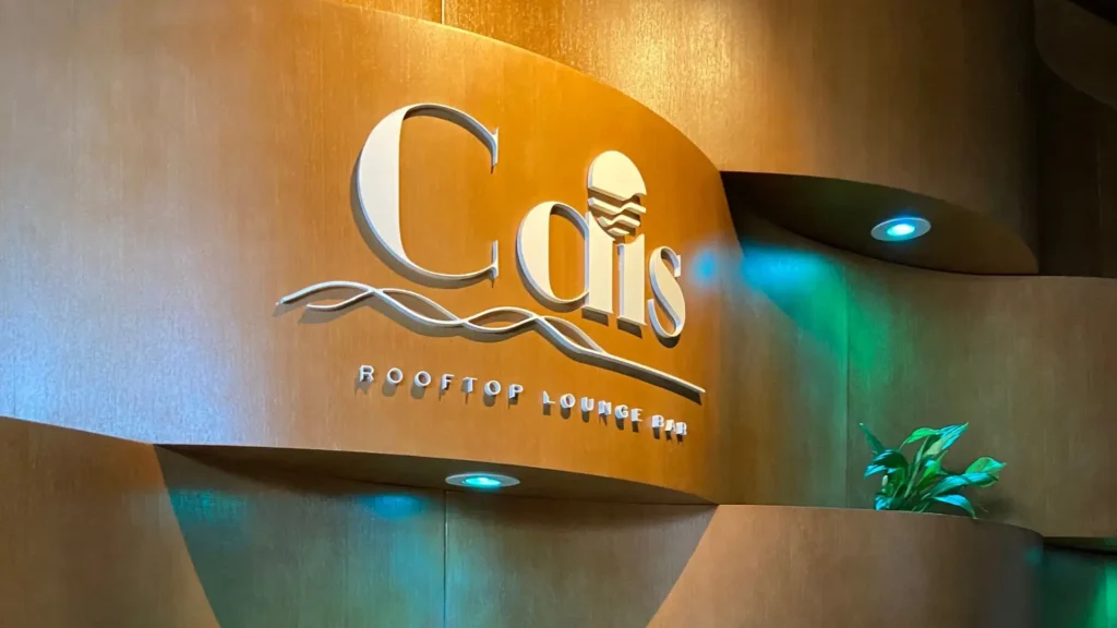 Restaurante Cais Rooftop Lounge Bar
