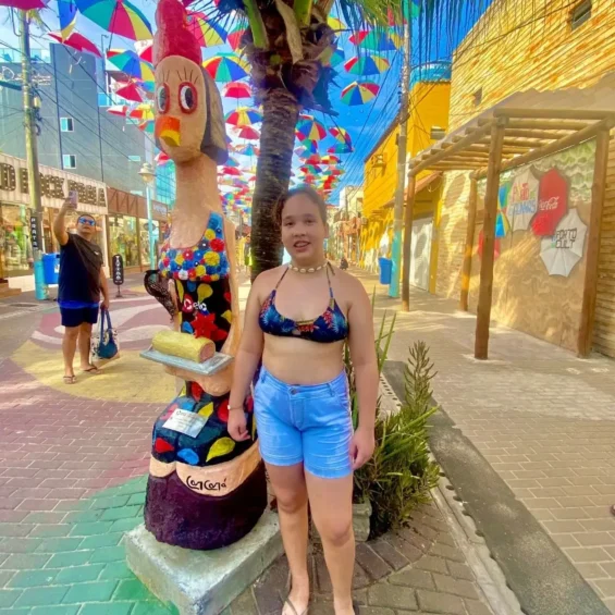 Rua das Sombrinhas em Porto de Galinhas